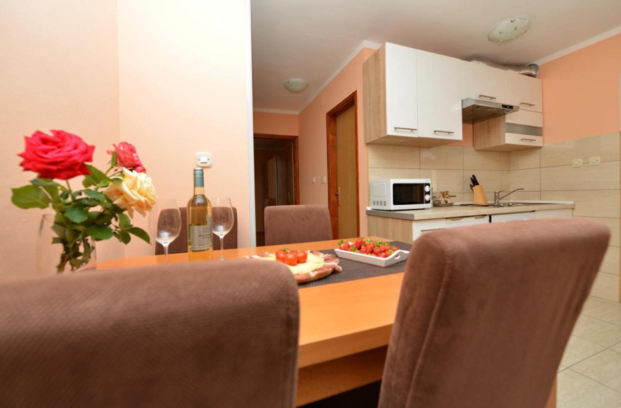 Apartment Kokic Pridraga Exterior foto