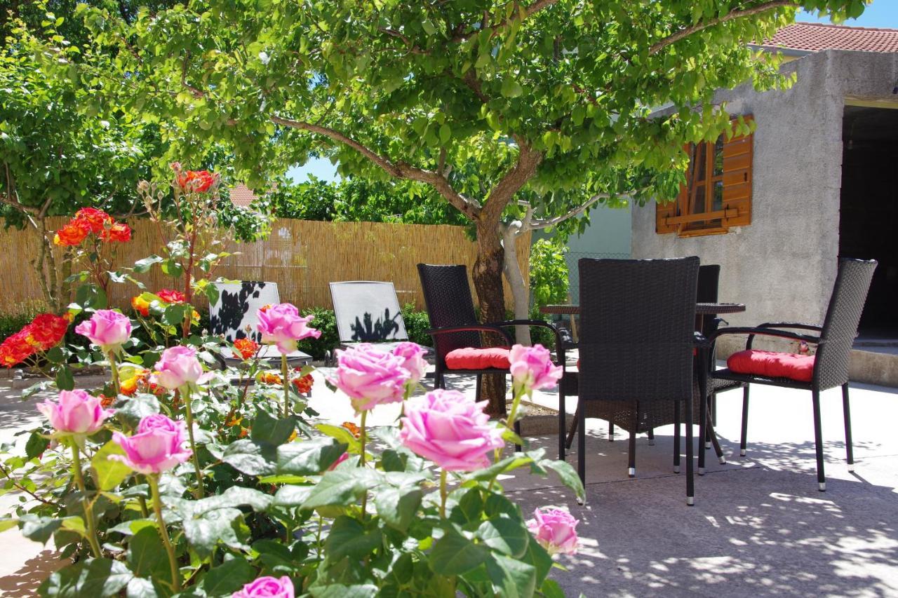 Apartment Kokic Pridraga Exterior foto